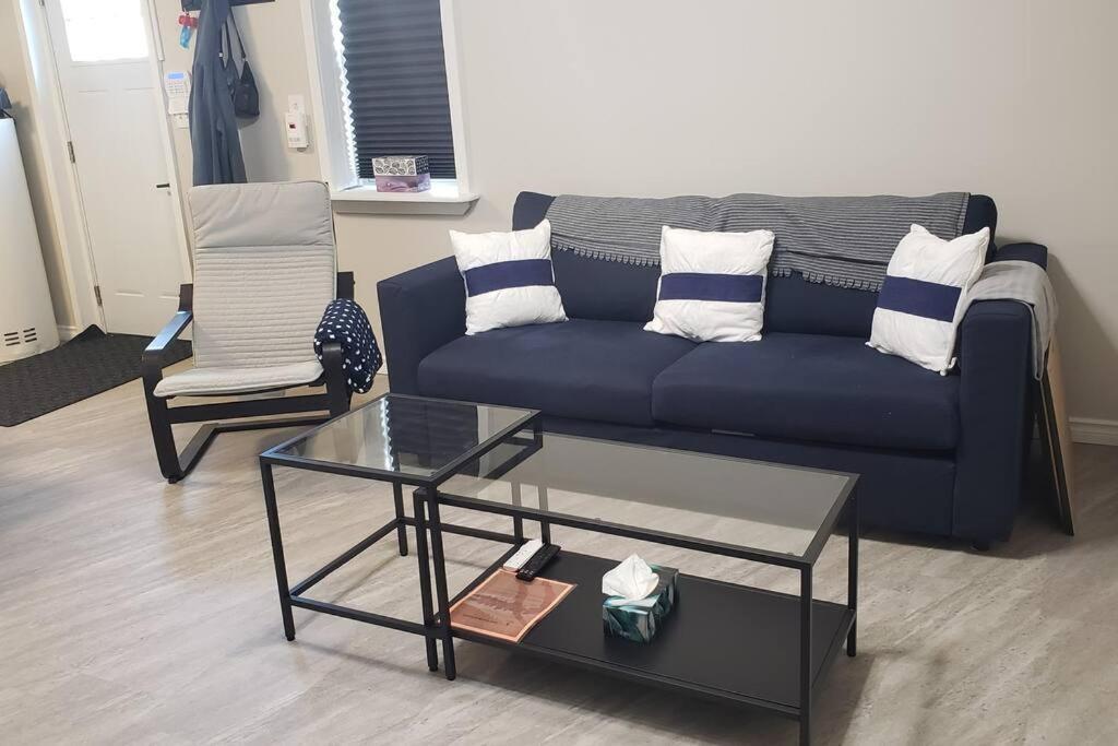 Cozy Home On A Quiet Street Minutes To Dt Kingston Exteriör bild